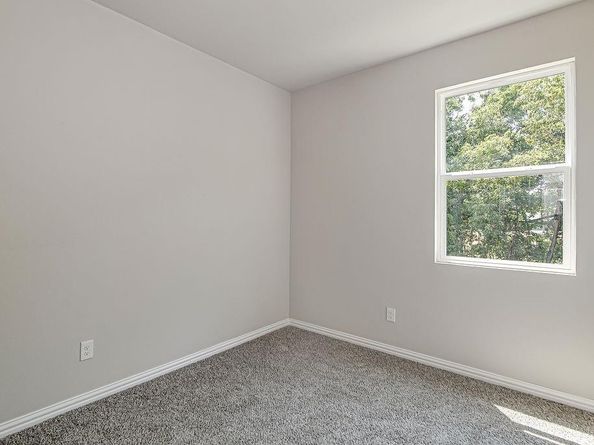 3121  Lumber Street , Fort Worth Texas 76112