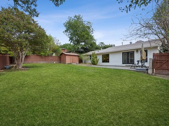 8731  Stanwood Drive , Dallas Texas 75228