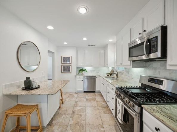 8731  Stanwood Drive , Dallas Texas 75228