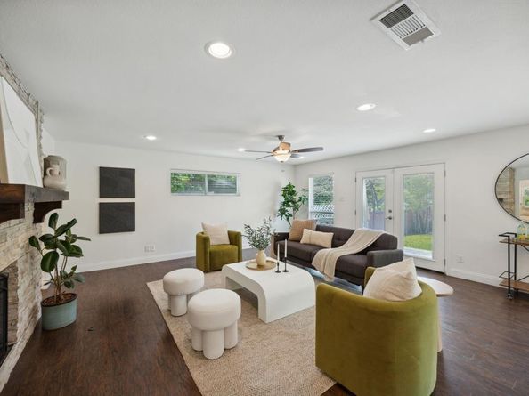 8731  Stanwood Drive , Dallas Texas 75228