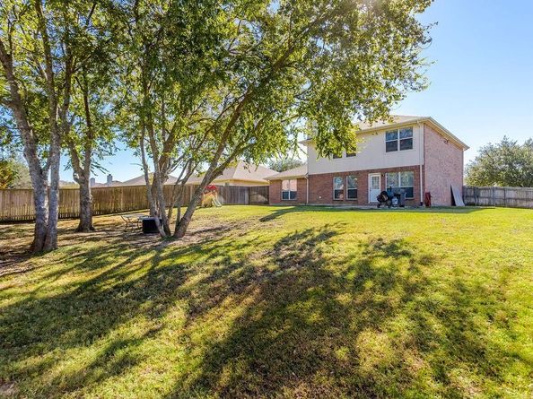 2220  Fieldcrest Drive , Rockwall Texas 75032