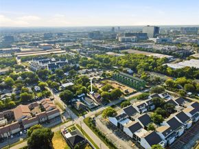 4611  Sylvester Street , Dallas Texas 75219