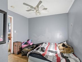 4611  Sylvester Street , Dallas Texas 75219