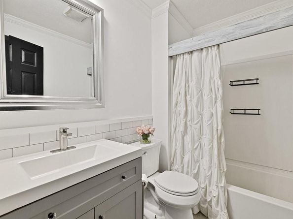 505  Heyser Drive , Dallas Texas 75224