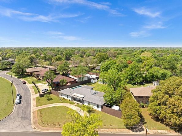 505  Heyser Drive , Dallas Texas 75224