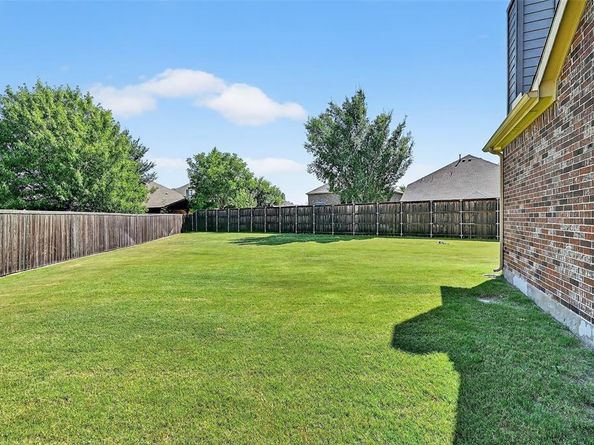 405  Roger Graves Circle , McKinney Texas 75072