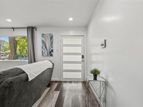 1935  Nomas Street , Dallas Texas 75212