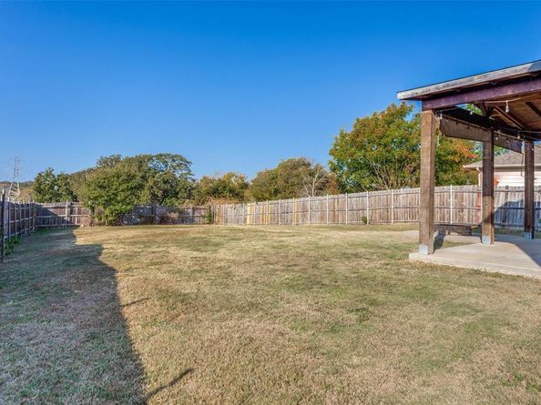 3621  Lake Hill Lane , Fort Worth Texas 76053