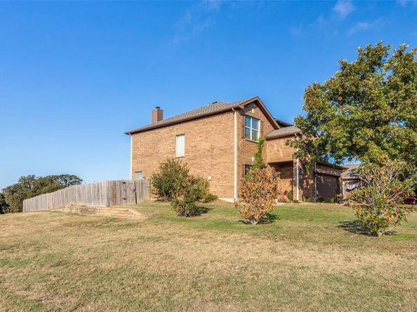 3621  Lake Hill Lane , Fort Worth Texas 76053