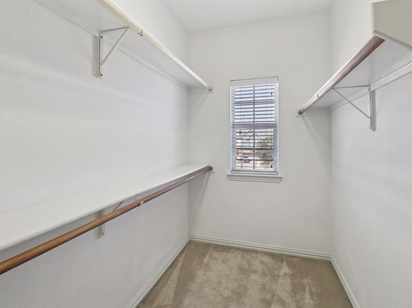 3828  Vienna Street , Irving Texas 75038