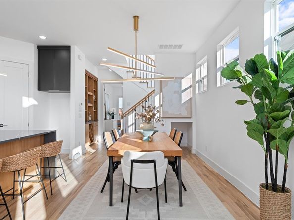 2313 S Vernon Avenue , Dallas Texas 75224