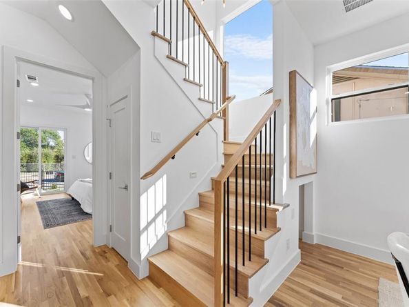 2313 S Vernon Avenue , Dallas Texas 75224