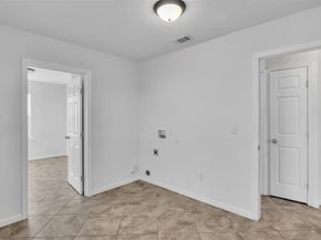 5417  Como Drive , Fort Worth Texas 76107