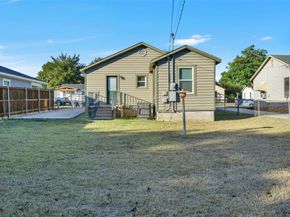 5417  Como Drive , Fort Worth Texas 76107