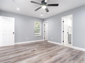 5006  Bartlett Avenue , Dallas Texas 75216