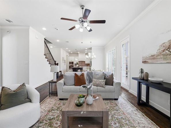 2533  Lady Amide Lane , Lewisville Texas 75056