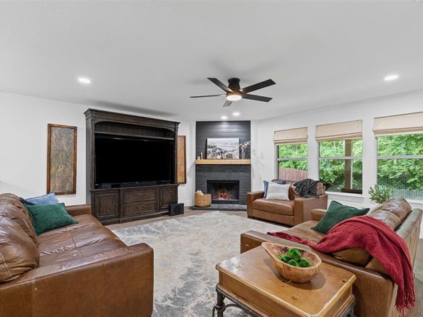 3705  Turnstone Drive , Mesquite Texas 75181