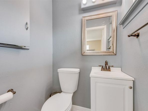 628  Elm Street , Hurst Texas 76053