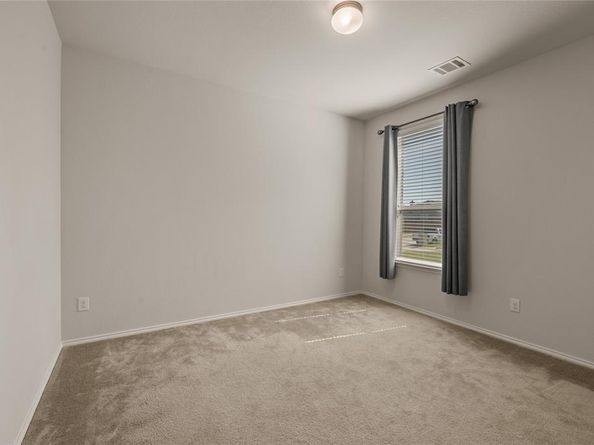 537  Running Water Trail , Fort Worth Texas 76131