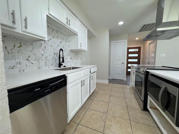 8237  Albert Street , White Settlement Texas 76108