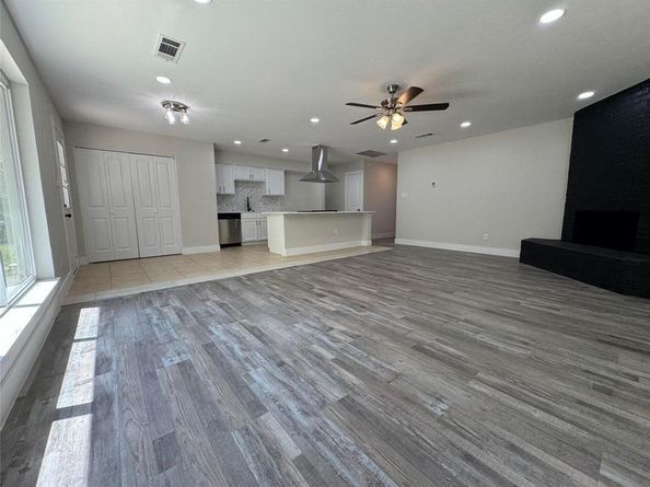 8237  Albert Street , White Settlement Texas 76108