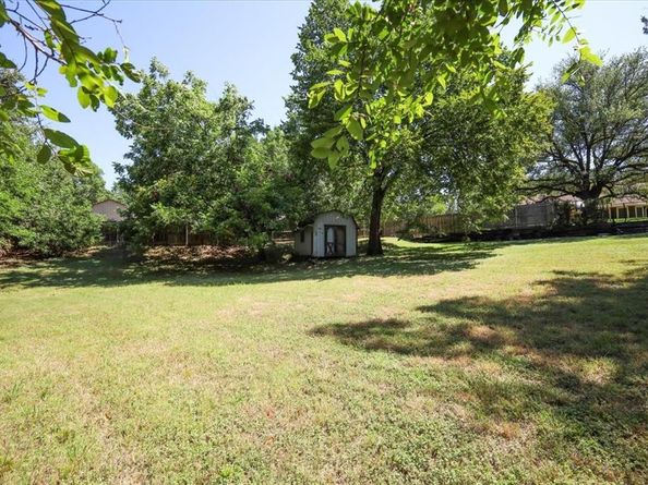 1235  Marble Canyon Drive , DeSoto Texas 75115