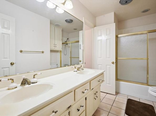 1235  Marble Canyon Drive , DeSoto Texas 75115