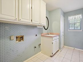 1235  Marble Canyon Drive , DeSoto Texas 75115