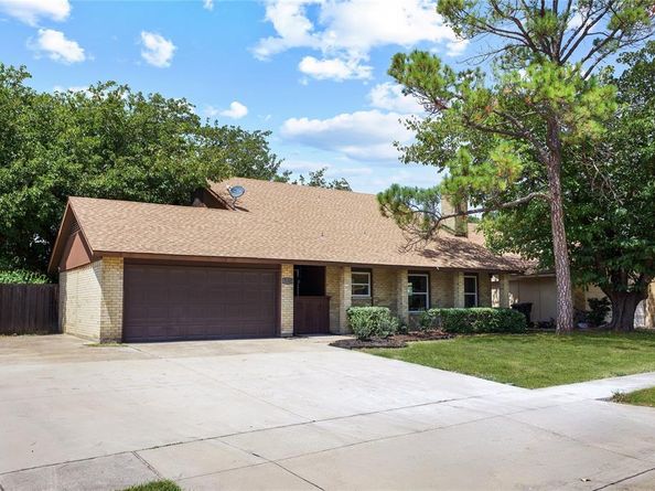2103  Via Del Norte  , Carrollton Texas 75006