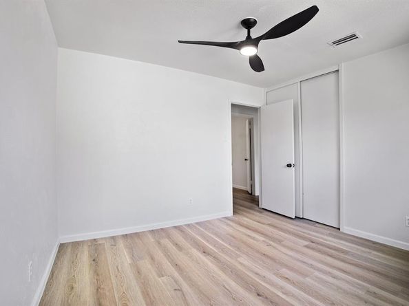 2103  Via Del Norte  , Carrollton Texas 75006