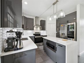 6403  Redstone Drive , Arlington Texas 76001