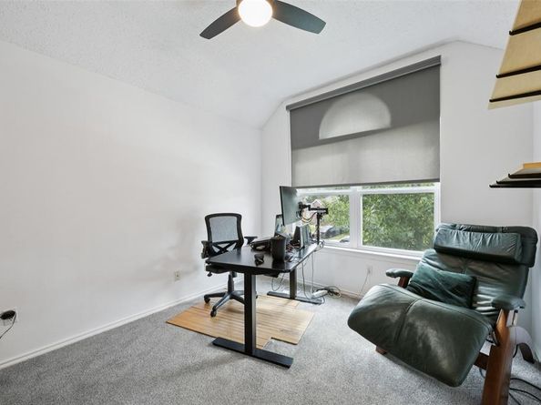 6403  Redstone Drive , Arlington Texas 76001