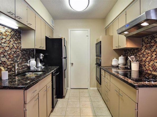 11400  Park Central Place  C, Dallas Texas 75230
