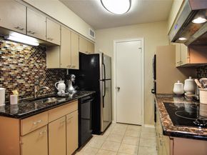 11400  Park Central Place  C, Dallas Texas 75230