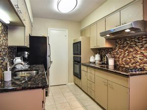 11400  Park Central Place  C, Dallas Texas 75230