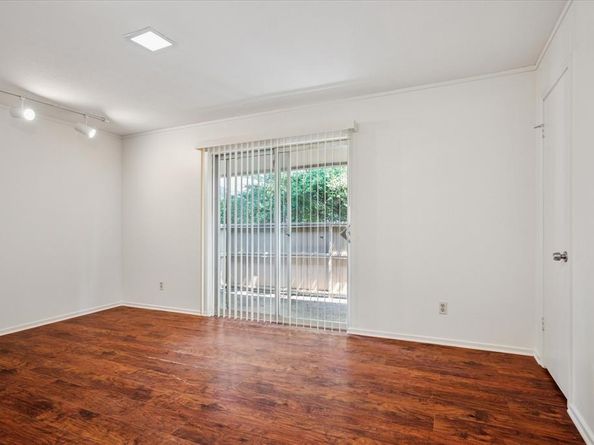 11400  Park Central Place  C, Dallas Texas 75230