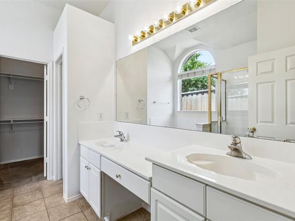 6715  Highland Crest Lane , Sachse Texas 75048