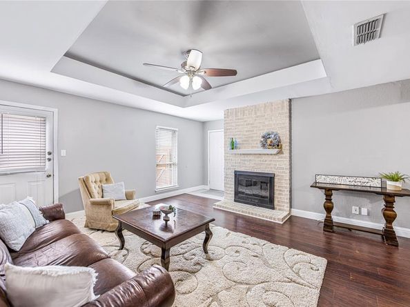 7504  Connie Lane , North Richland Hills Texas 76182