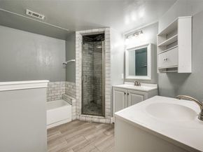2409  Northlake Court , Irving Texas 75038