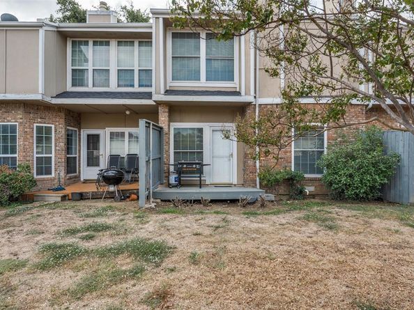 2409  Northlake Court , Irving Texas 75038