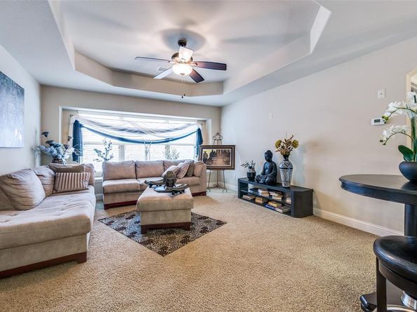 1236  Claire Street , Lantana Texas 76226