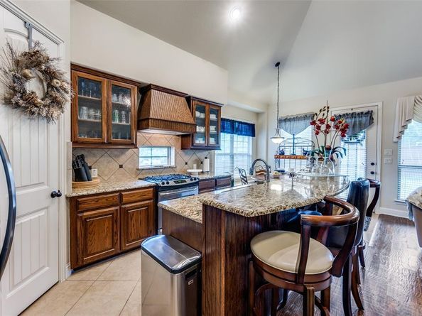 1236  Claire Street , Lantana Texas 76226