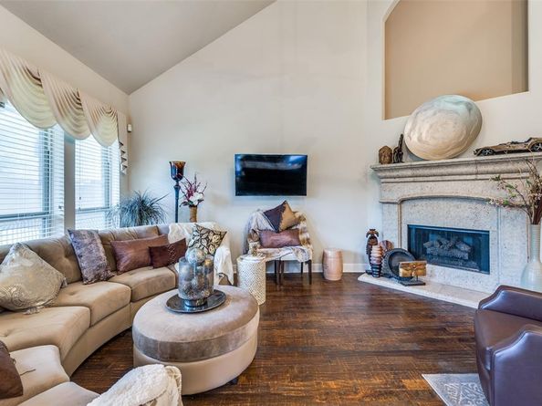 1236  Claire Street , Lantana Texas 76226