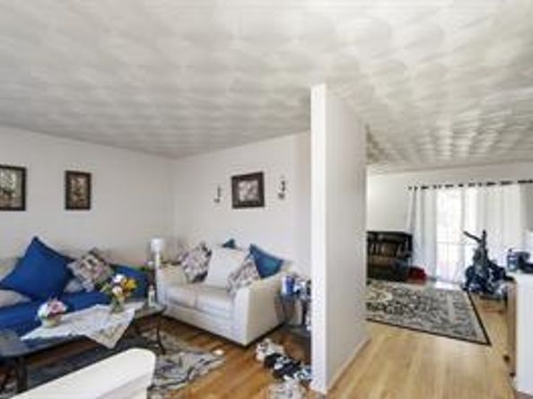 2801  Laramie Street , Irving Texas 75062