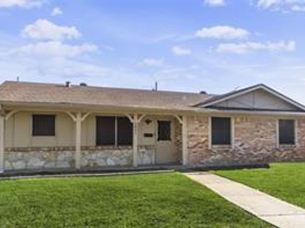 2801  Laramie Street , Irving Texas 75062