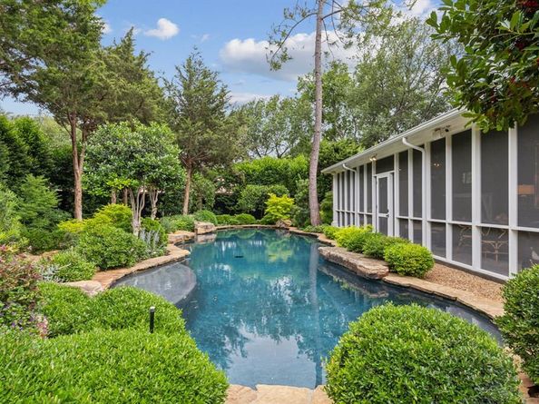 4180  Wilada Drive , Dallas Texas 75220