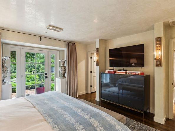 4180  Wilada Drive , Dallas Texas 75220