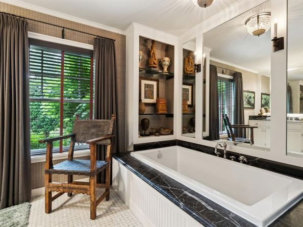 4180  Wilada Drive , Dallas Texas 75220