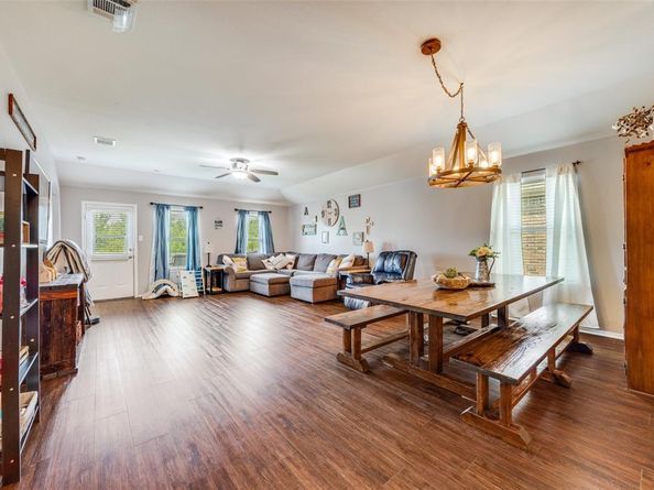 1011  Riverstone Trail , Princeton Texas 75407