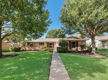 4925  Pinehurst Drive 